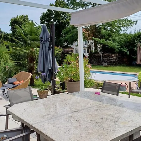 Avec Piscine En Alsace * Eschau